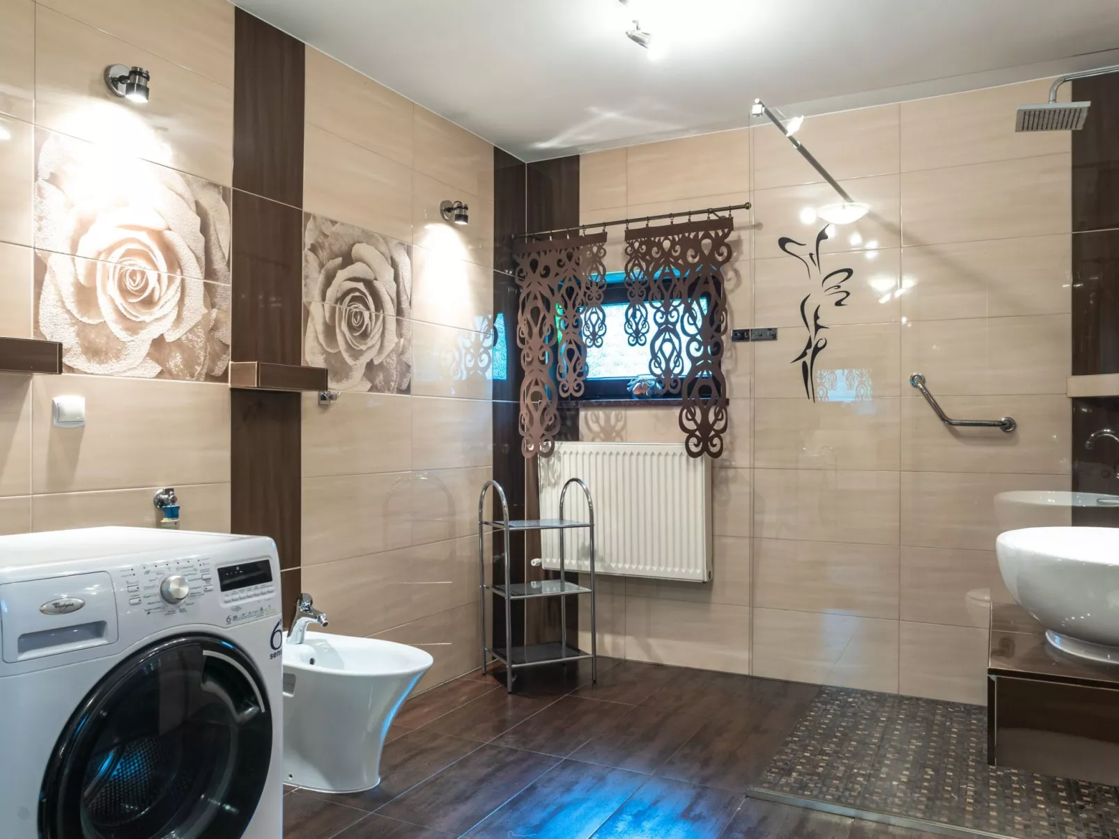 Wohnung mit Terrasse, Garten und Grill-Image-tags.info