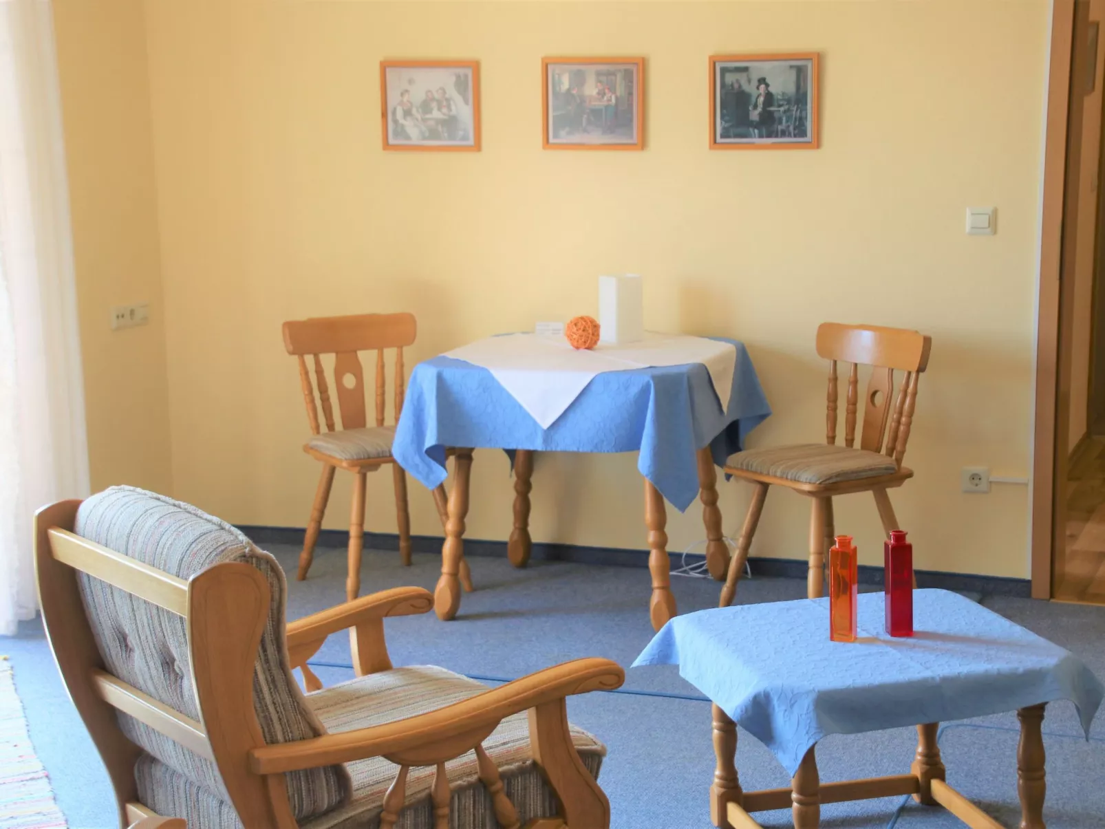 Gemütliche Ferienwohnung mit großem Garten - Binnen