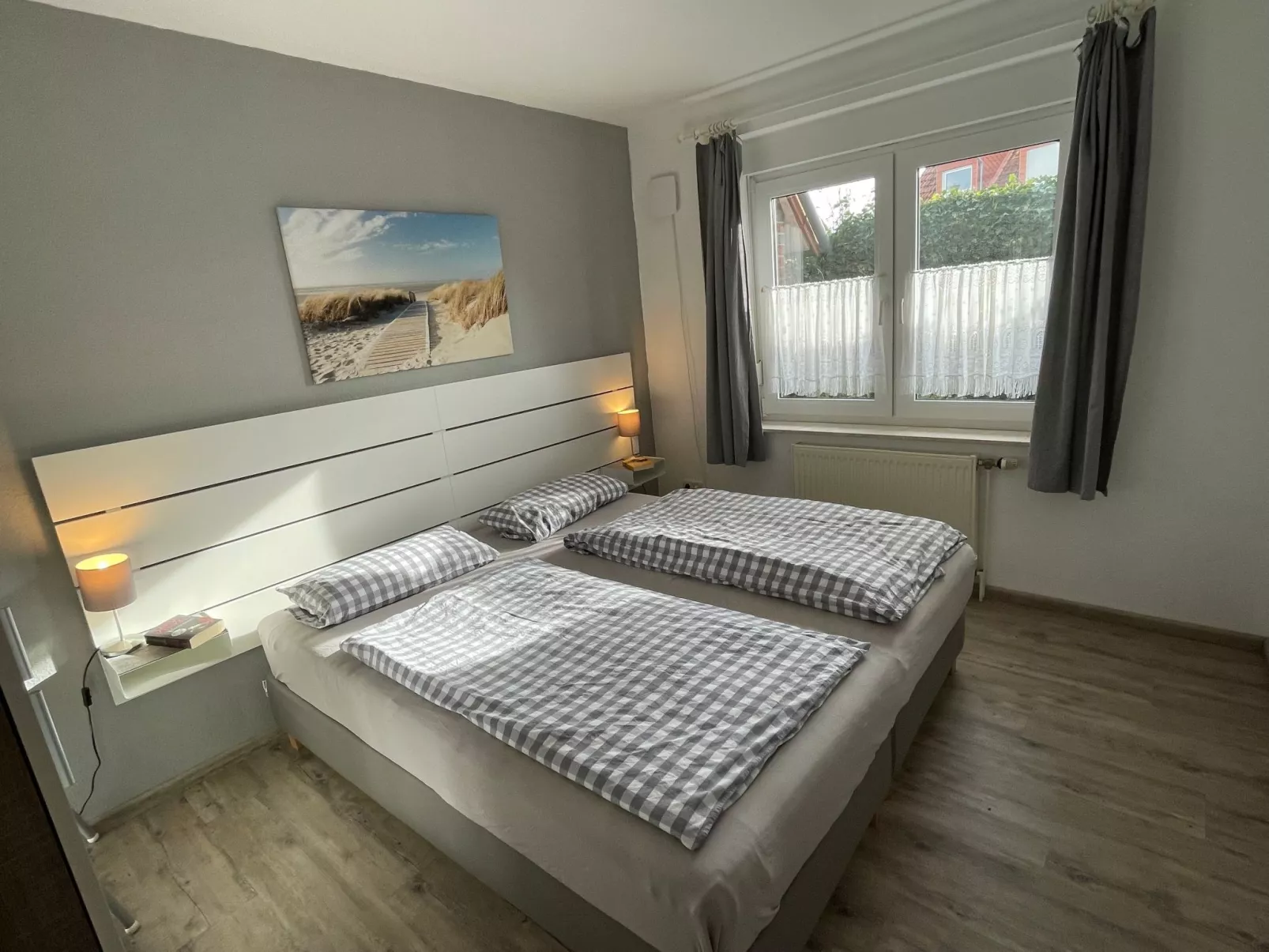 Sonnige Ferienwohnung mit großem Garten-Image-tags.info