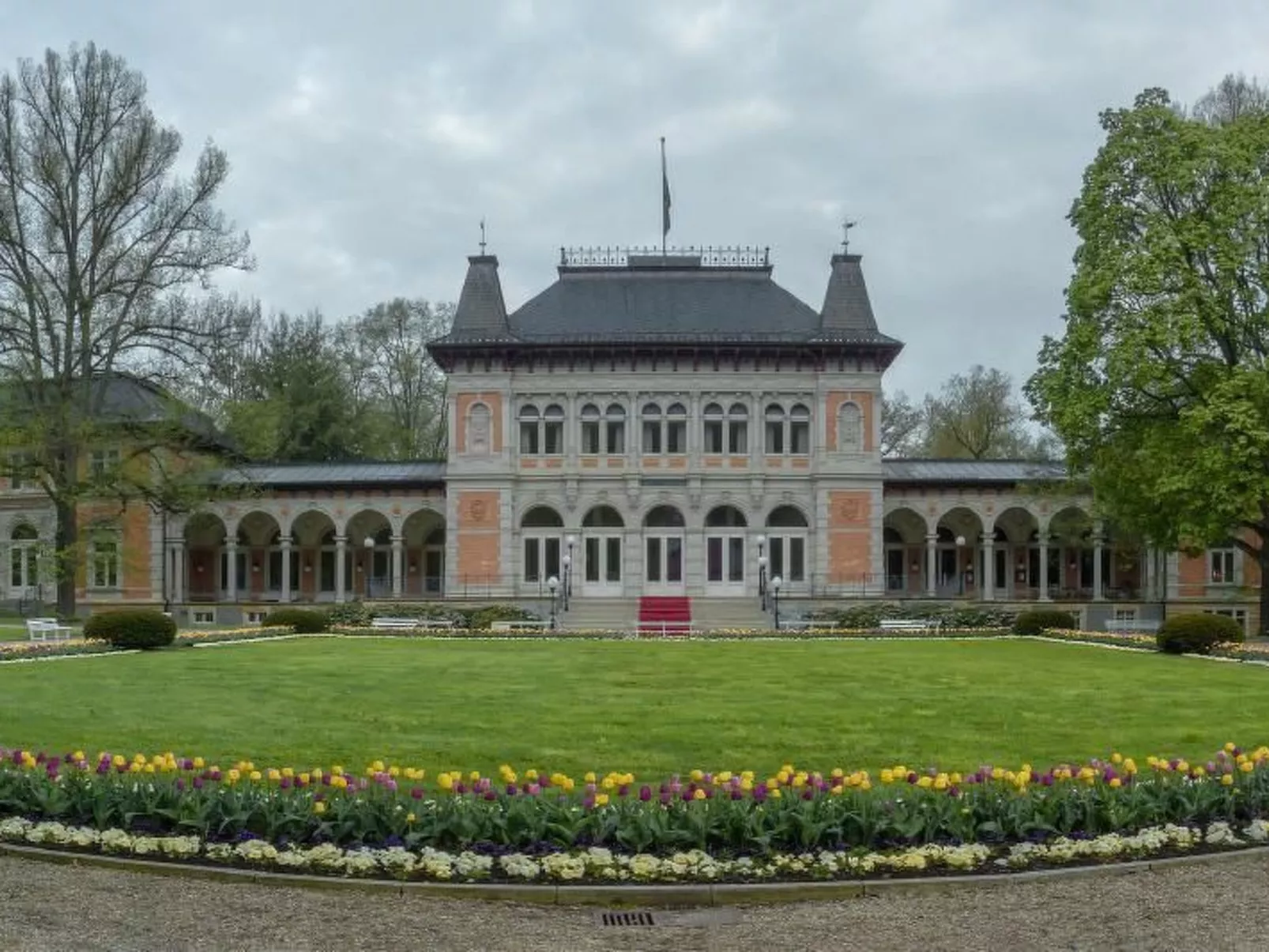 Appartement mit Bergblick-Buiten