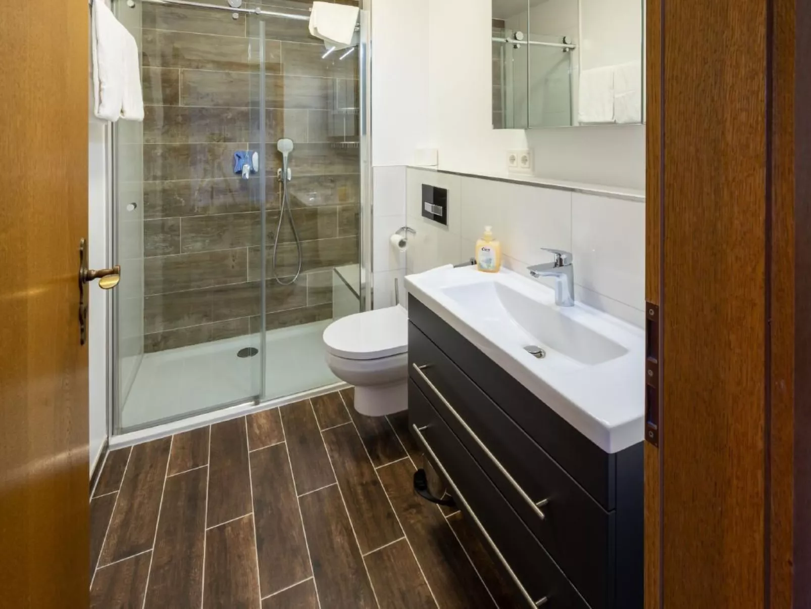 Residenz Zugspitzblick mit 6 Schlafzimmern-Binnen