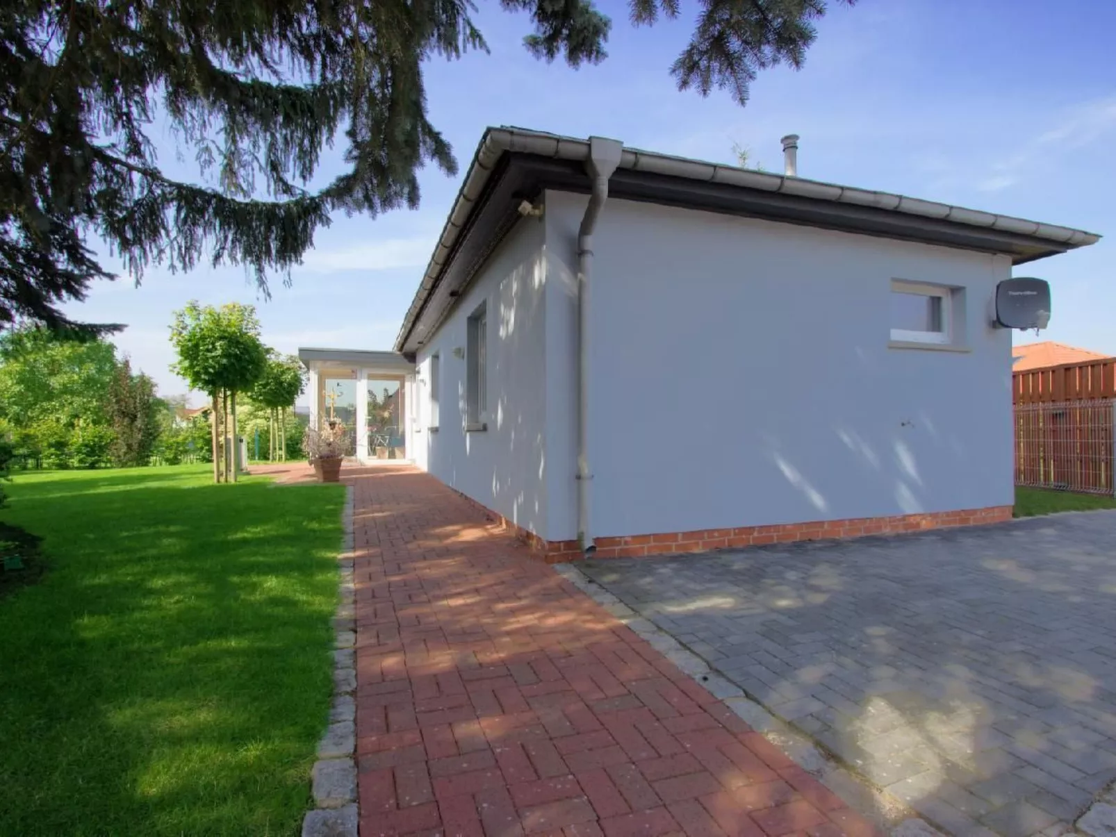 Monski Neustadt-Glewe-Buiten