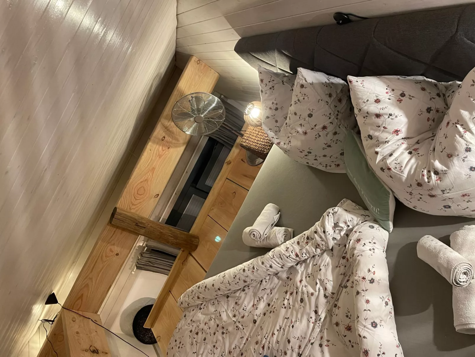 Max Mountain View-Binnen