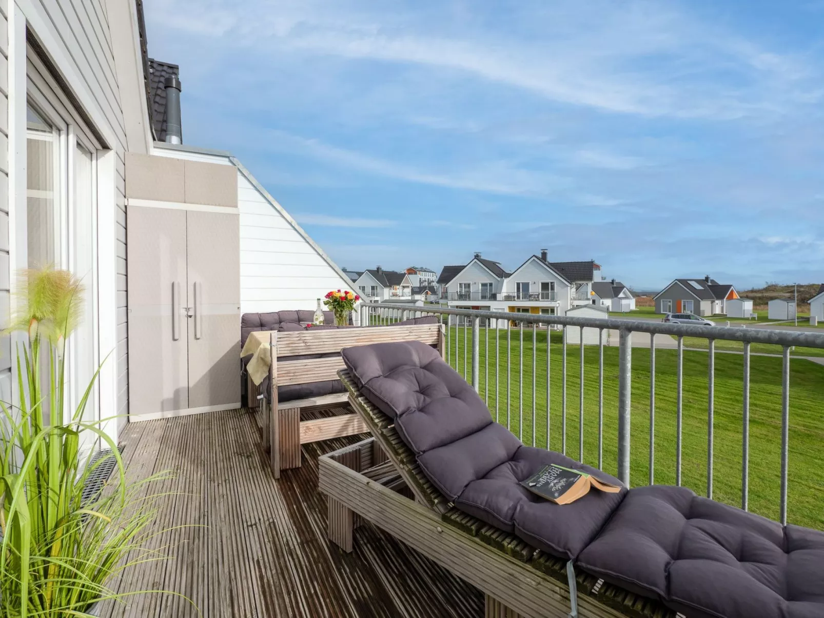 Fewo Kapitän James Cook, E-Ladesäule, Wasserbett-Buiten