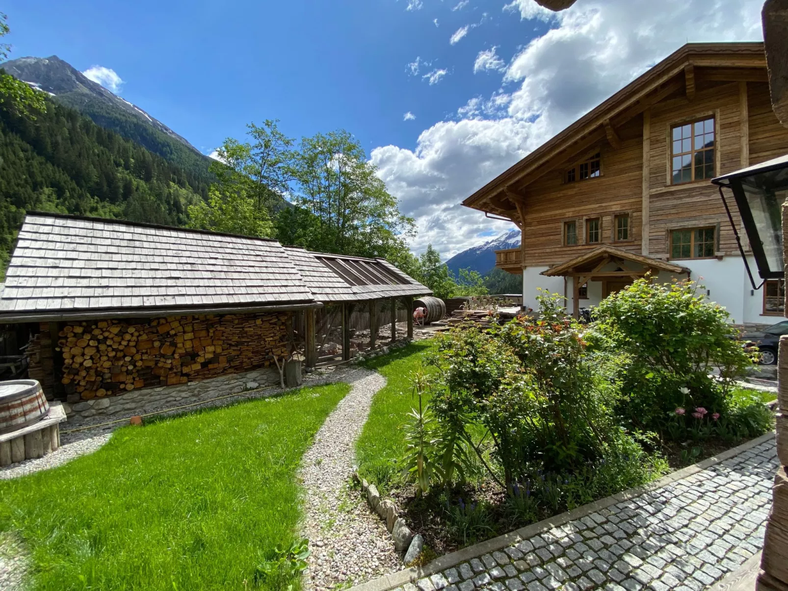 Studio Wasserfall-Buiten