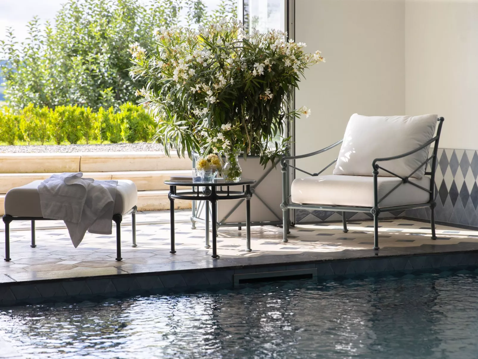 Chateau Duplex Ferme-Buiten