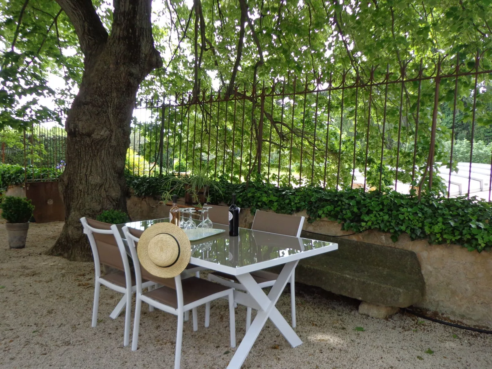 Klimatisierte Wohnung mit 2 Schlafzimmern und Pool-Buiten