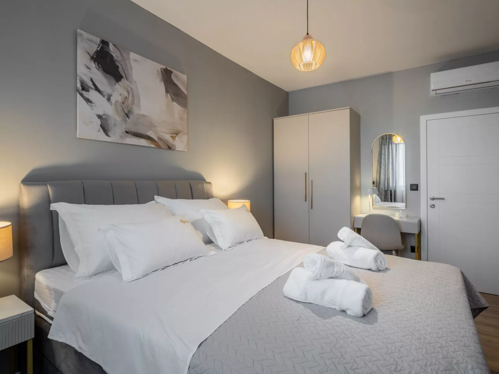 Villa Lumino-Image-tags.info