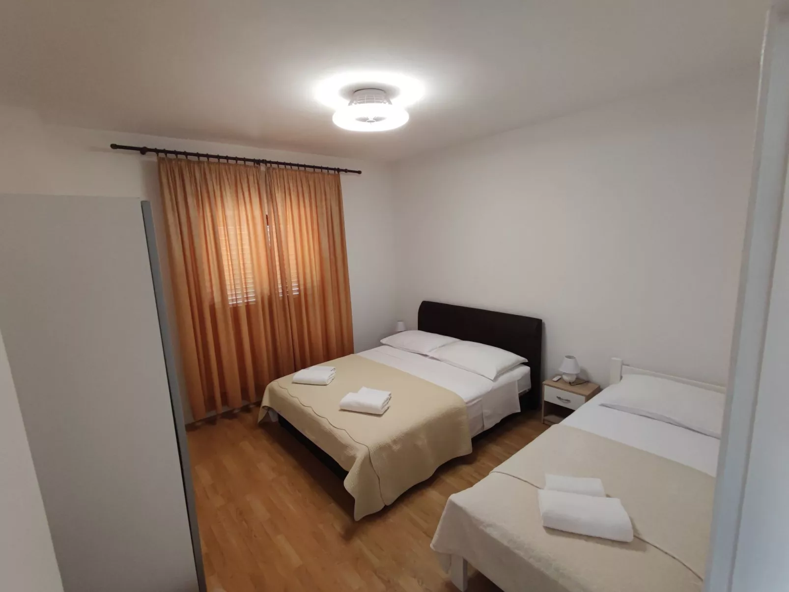 Angenehmes Haus in Posedarje mit großem Garten-Binnen