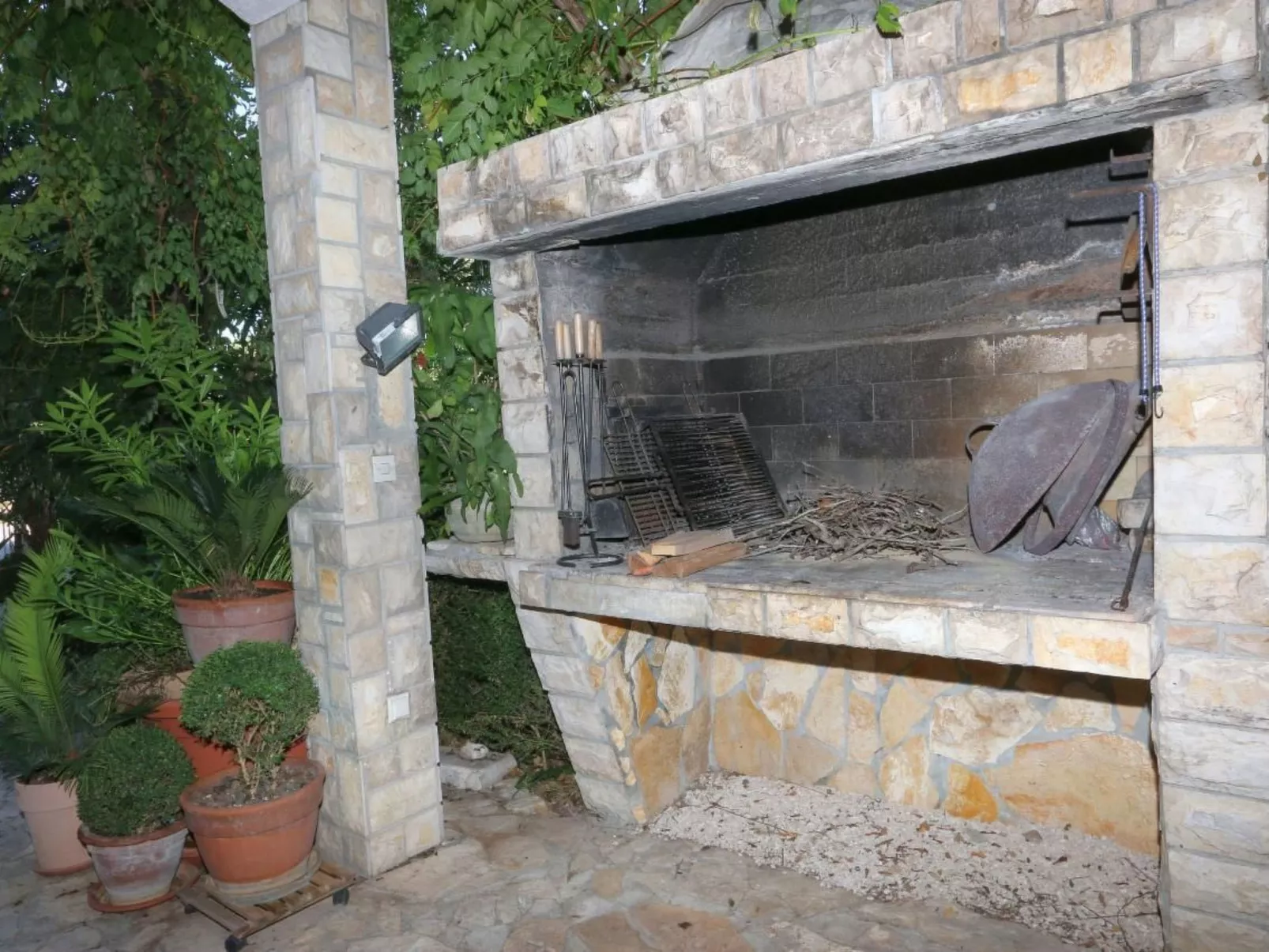 Süßes Apartment mit Meerblick-Buiten