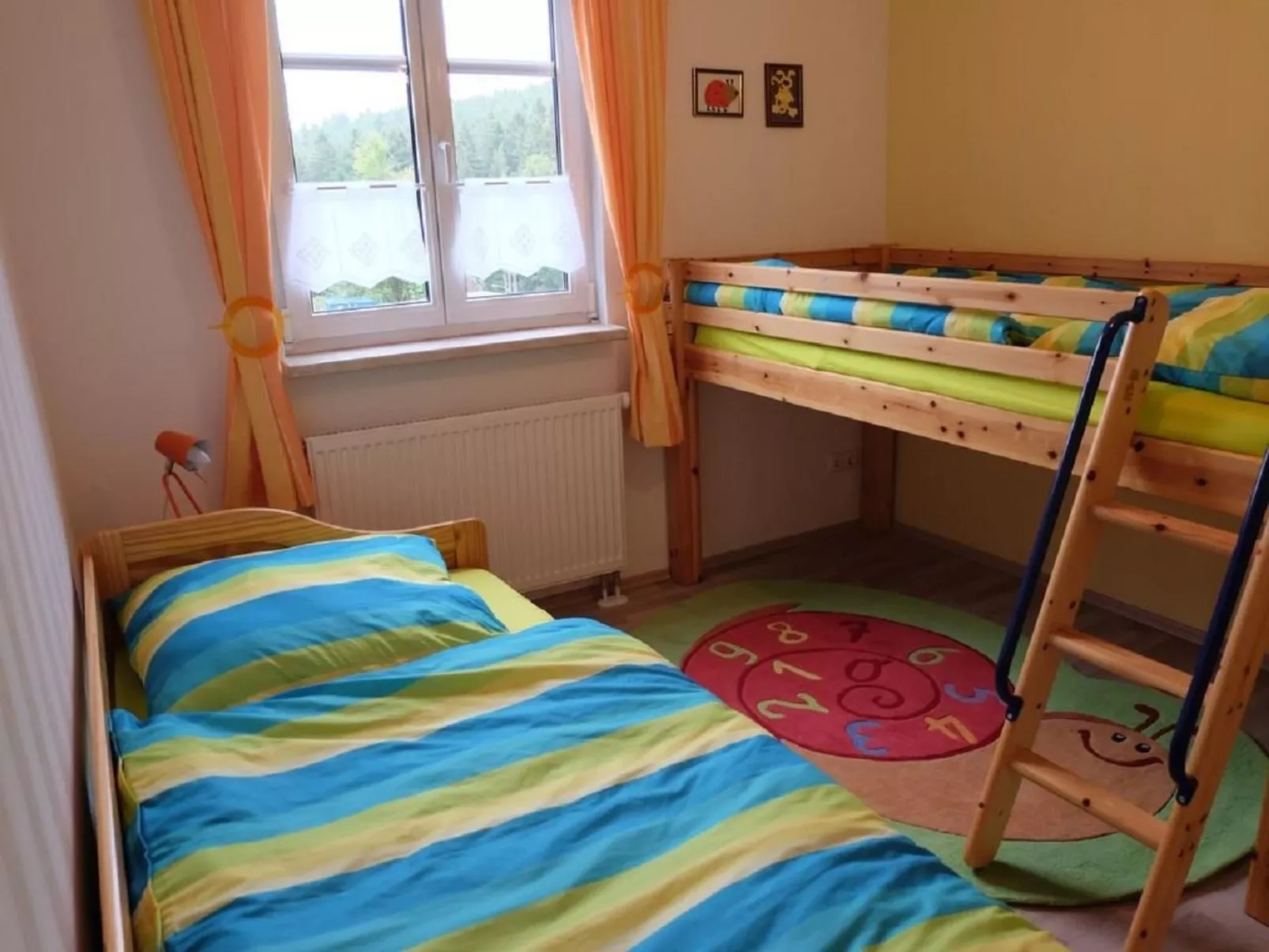 Am Wald mit Sauna-Binnen