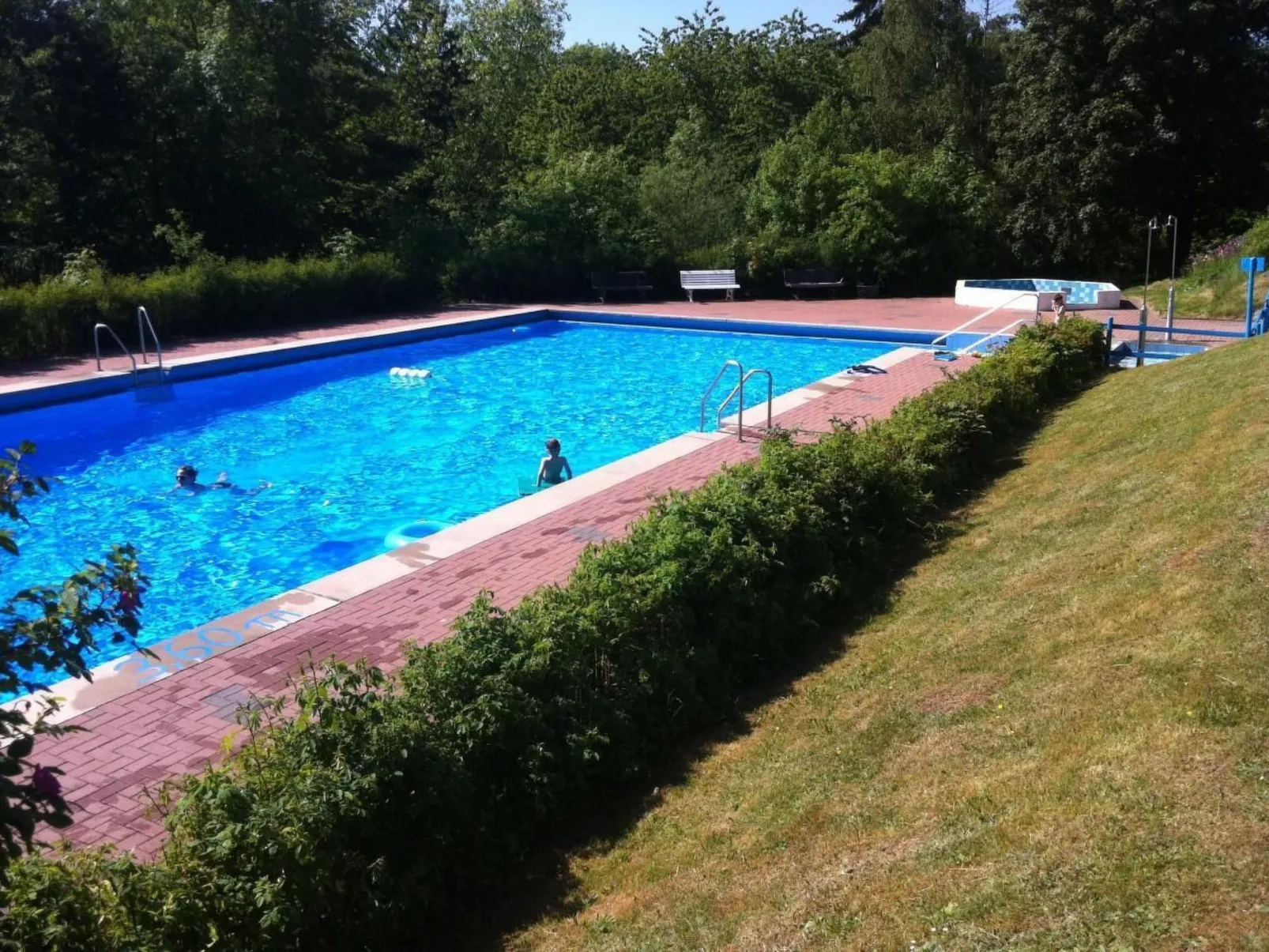 Waldblick in Vöhl-Basdorf-Image-tags.info