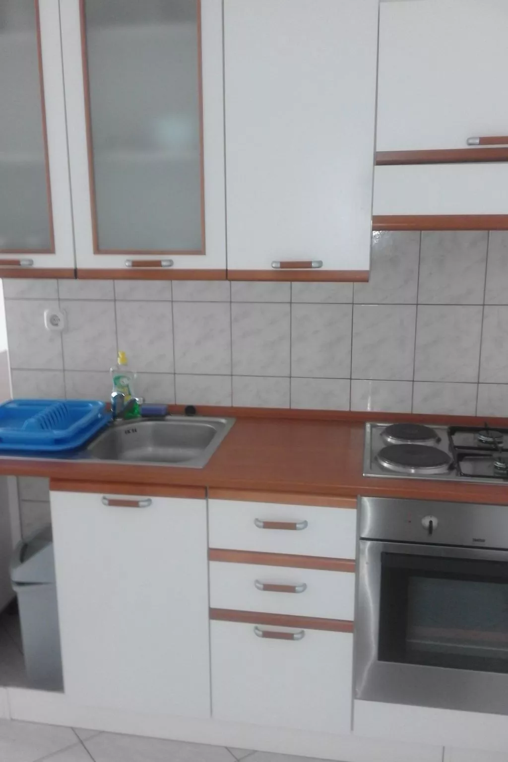 "Apartment Mate 3"-Binnen