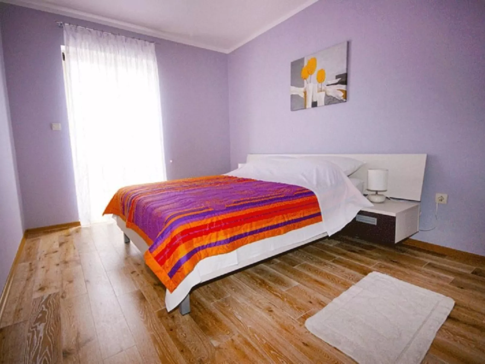 Moderne Ferienwohnung mit Balkonen mit Meerblick-Binnen