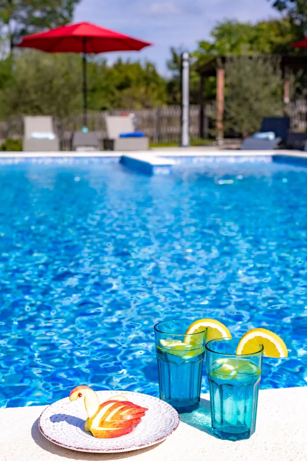 Red House Kraj Drage - Grüne Oase der Ruhe-Buiten