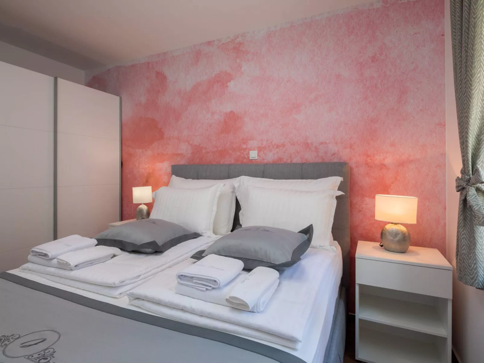 Luxusvilla Jasmin mit Privatpool-Binnen