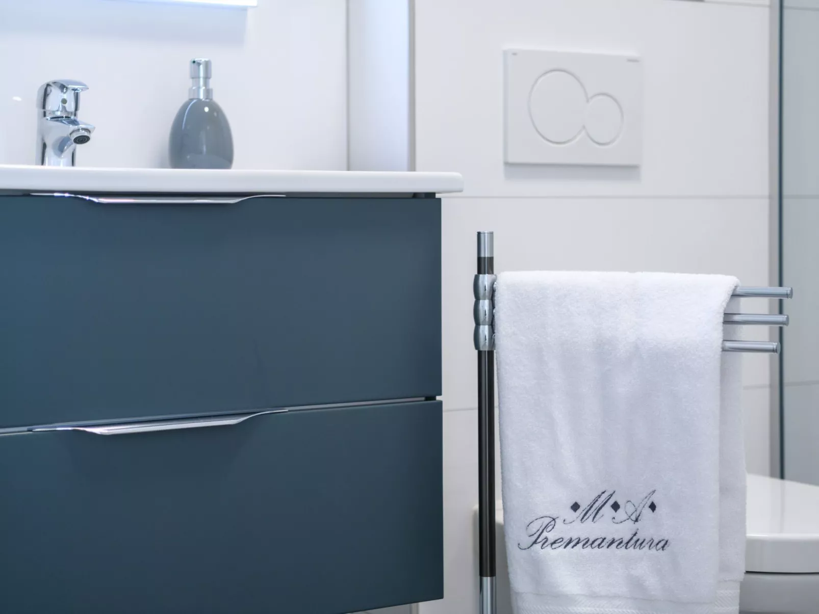 MA Premantura Luxus Apartment Nr. 3 mit Meerblick und Parkplatz für 2+2 Persone-Binnen