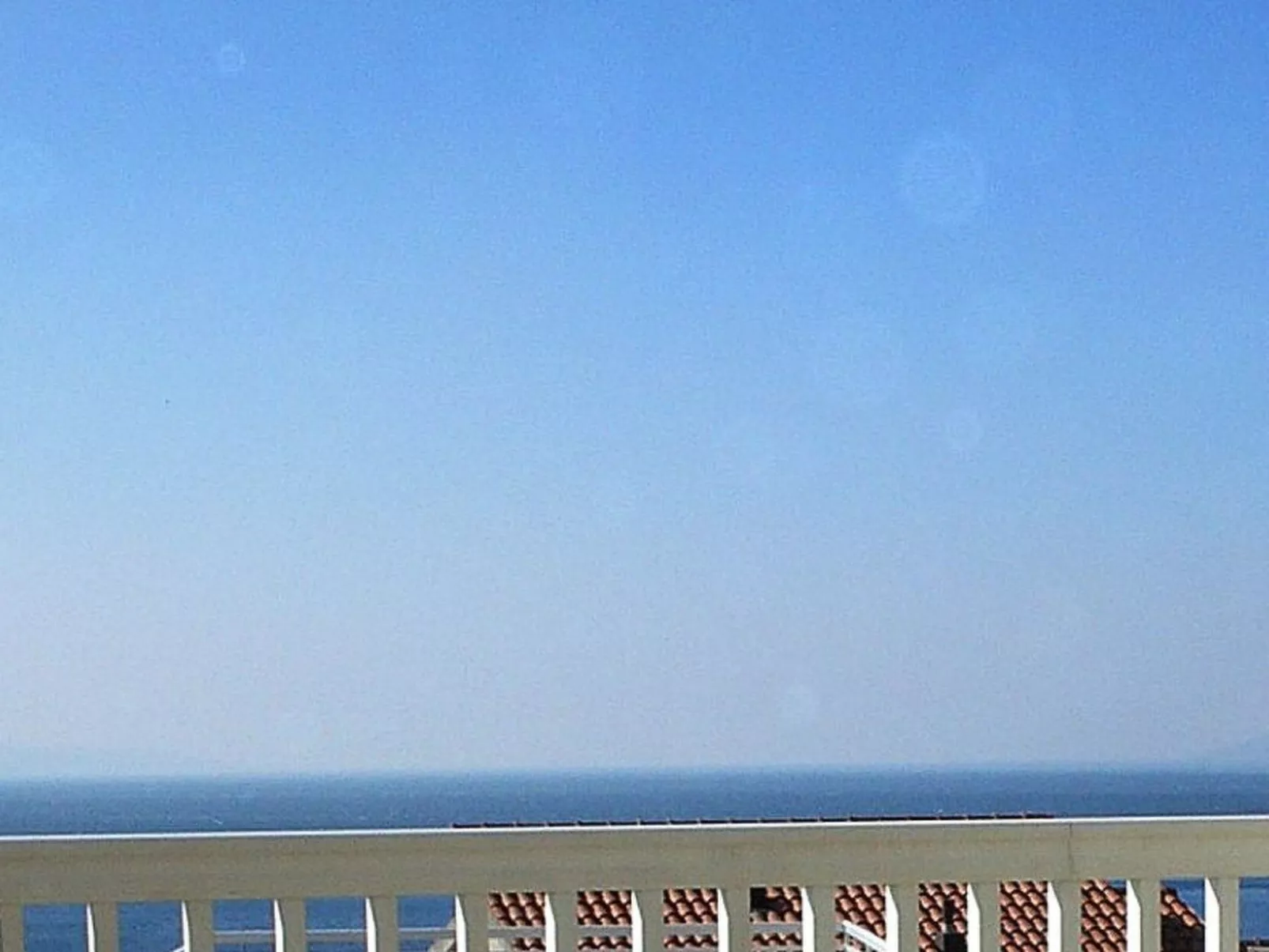 Mit Blick auf das Wasser-Buiten