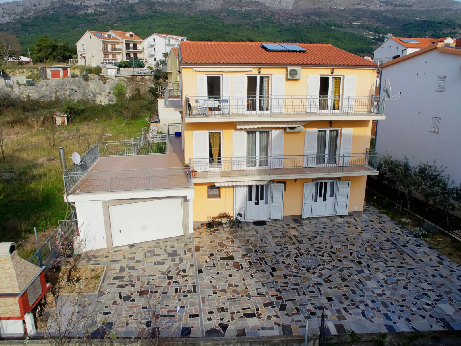 Für sechs Personen mit Terrasse-Image-tags.info