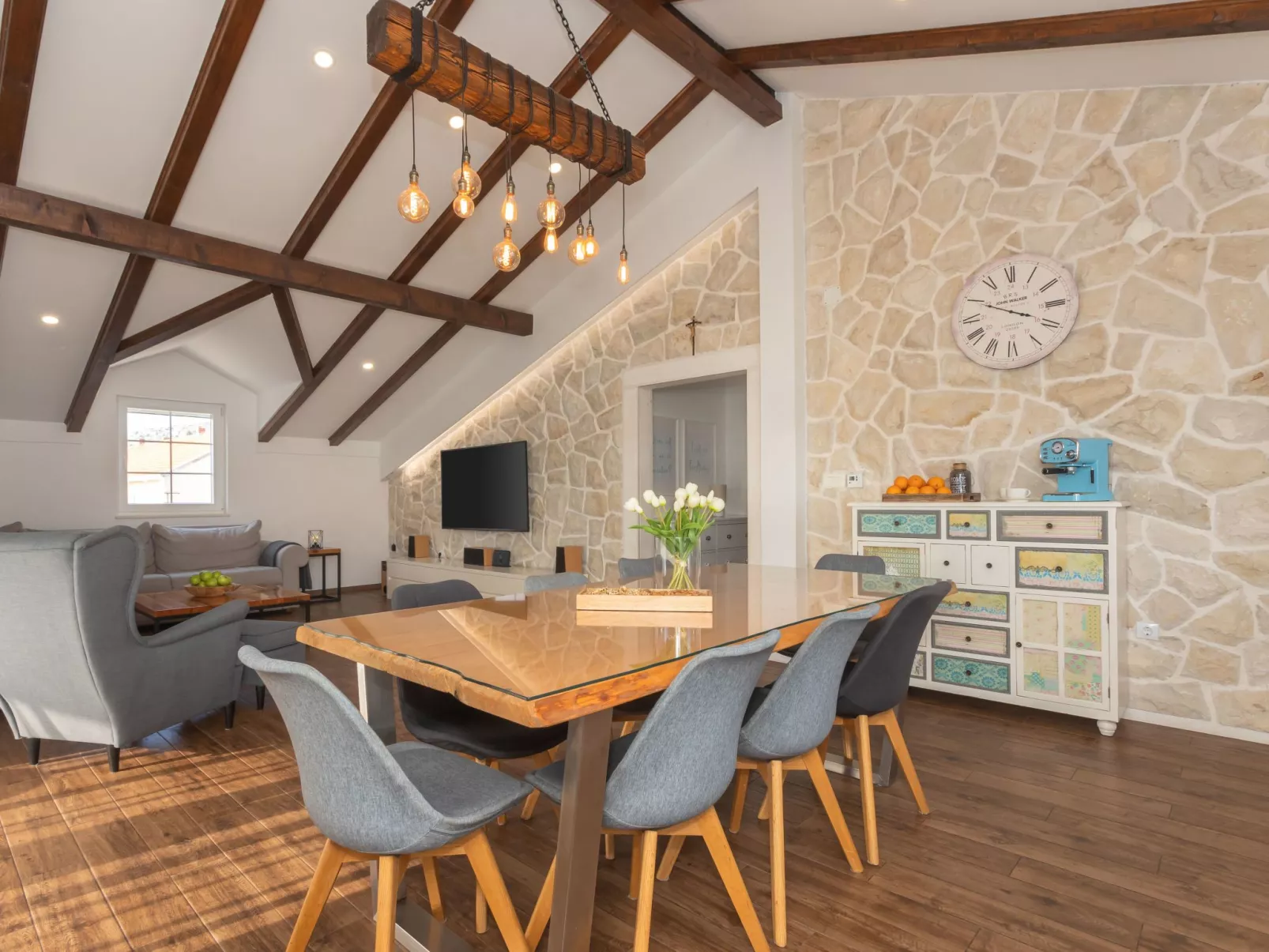 Villa FarAway in Dubrava kod Sibenik-Binnen