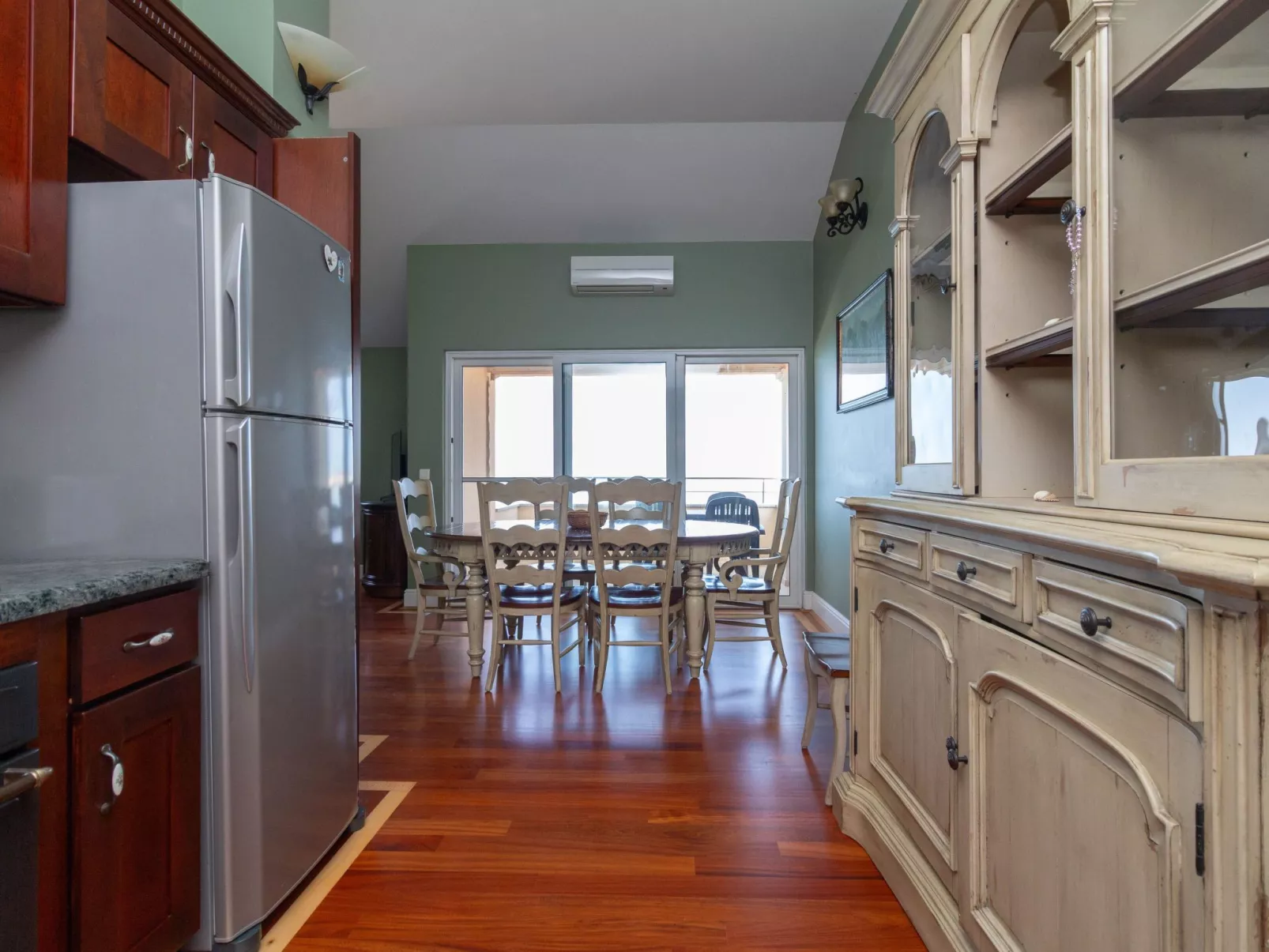 NEW Beachfront Wohnung mit Meerblick - TA Leut-Binnen