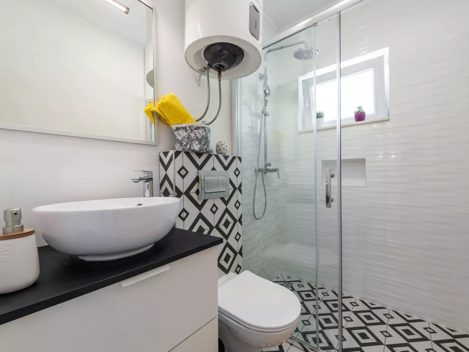 Moderne Villa mit Infinity-Pool und atemberaubendem Meerblick Dia-Binnen