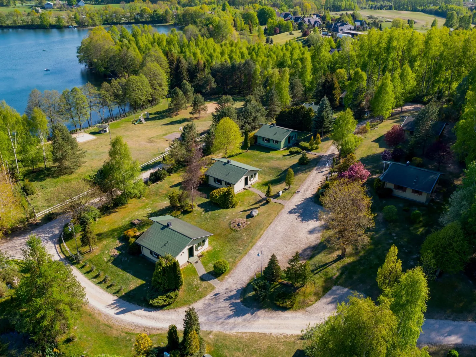 Haus am See für 6 Personen-Buiten