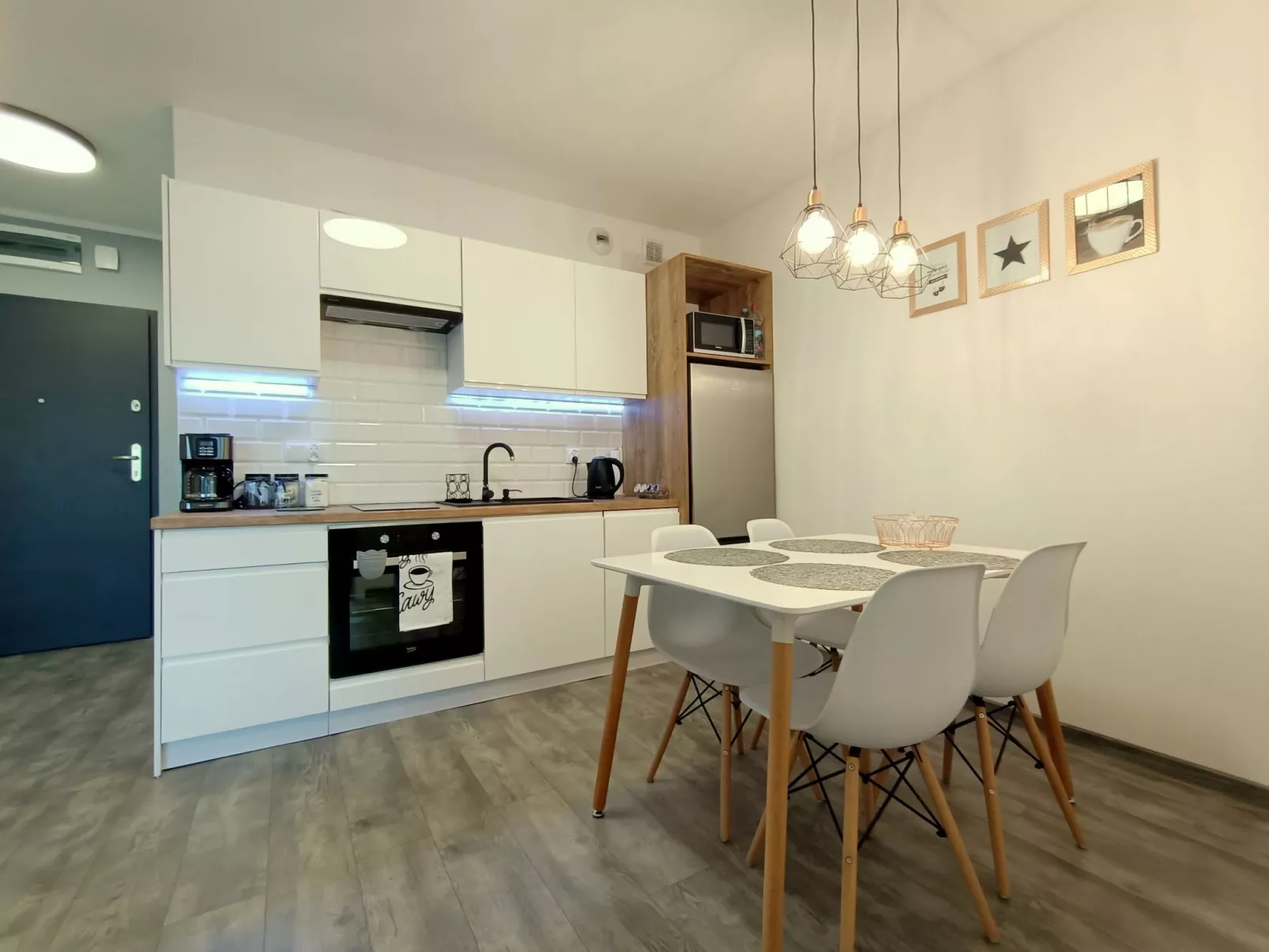 "Mazowiecka Park" mit Balkon-Binnen