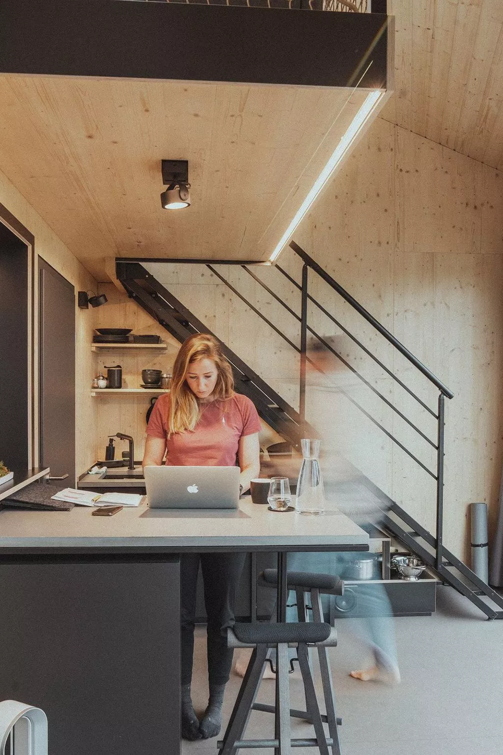 (B) Cabin Stars-Binnen