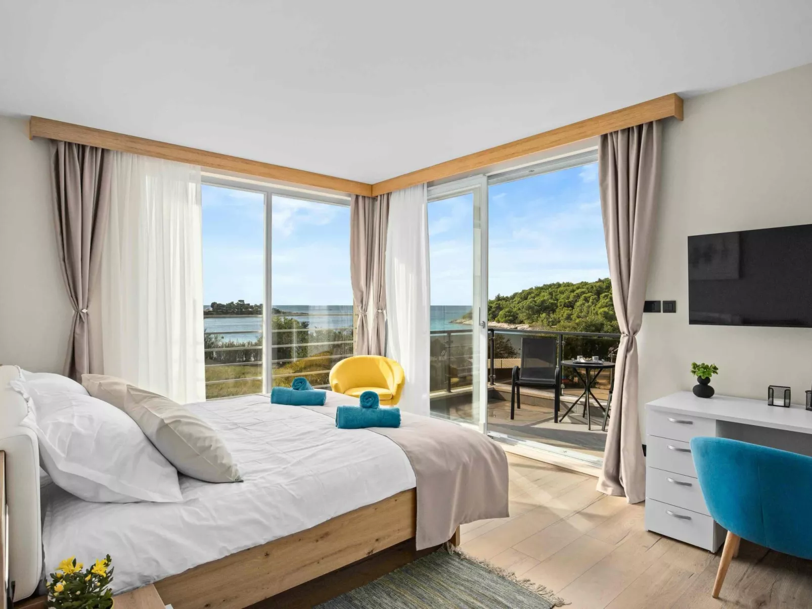 Villa Palma - Luxusvilla am Meer für 6 Personen-Binnen