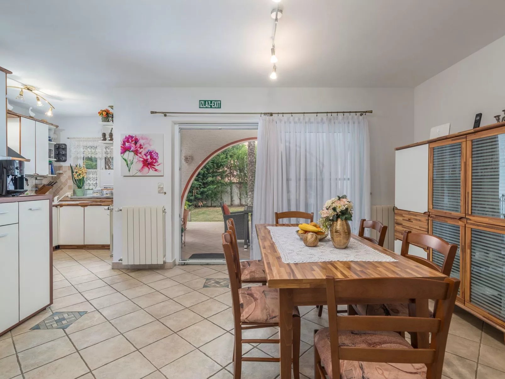 Charmante Familienvilla, in der Hunde willkommen sind-Binnen