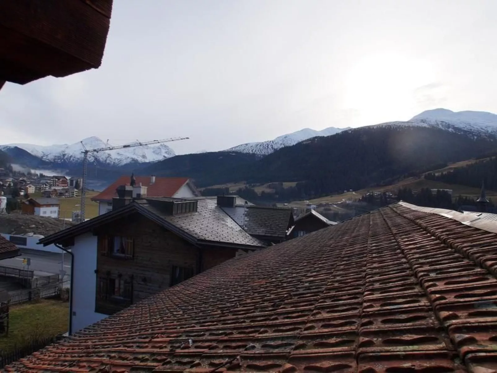 Fewo mit Blick auf die Berge-Buiten