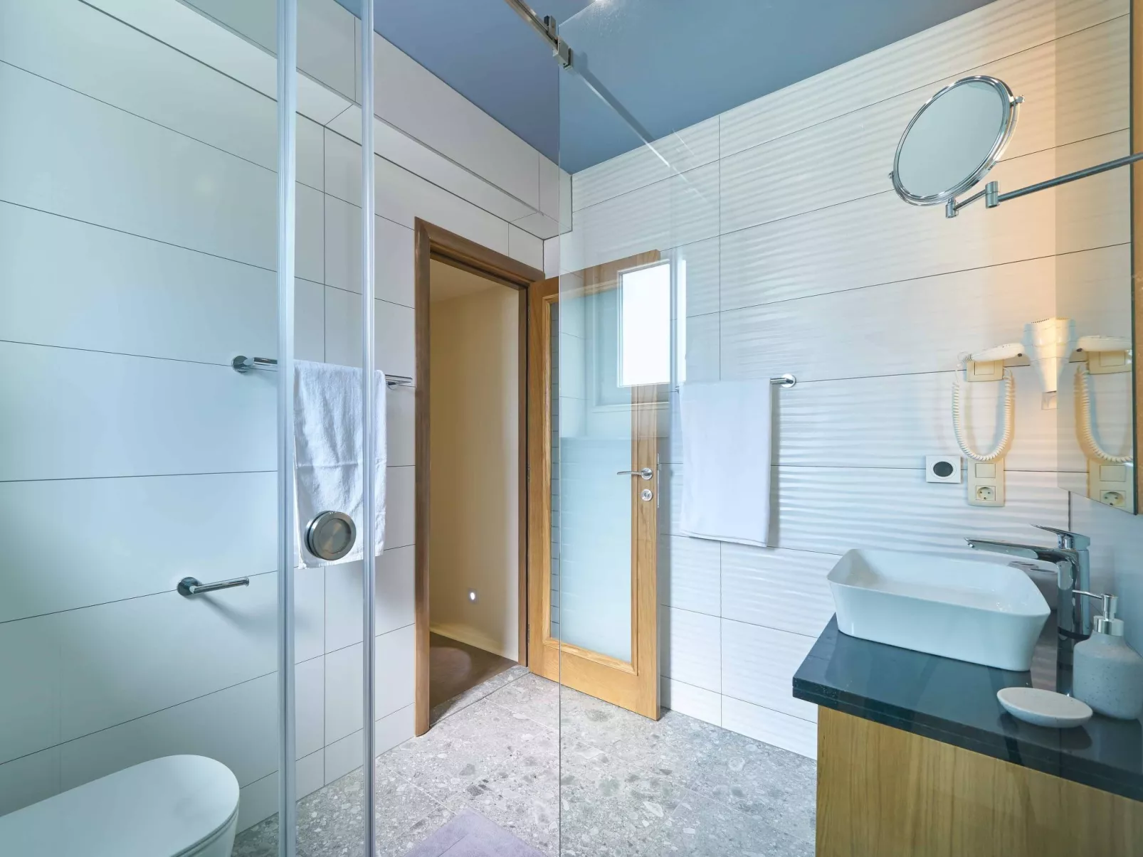 Wunderschön gestaltete Villa Mladenka in Suhi Potok-Binnen