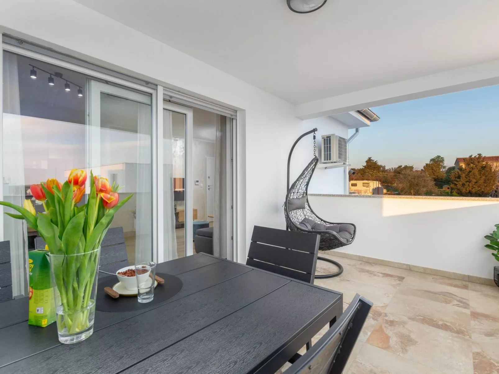 Villa Ema und Ana-Buiten