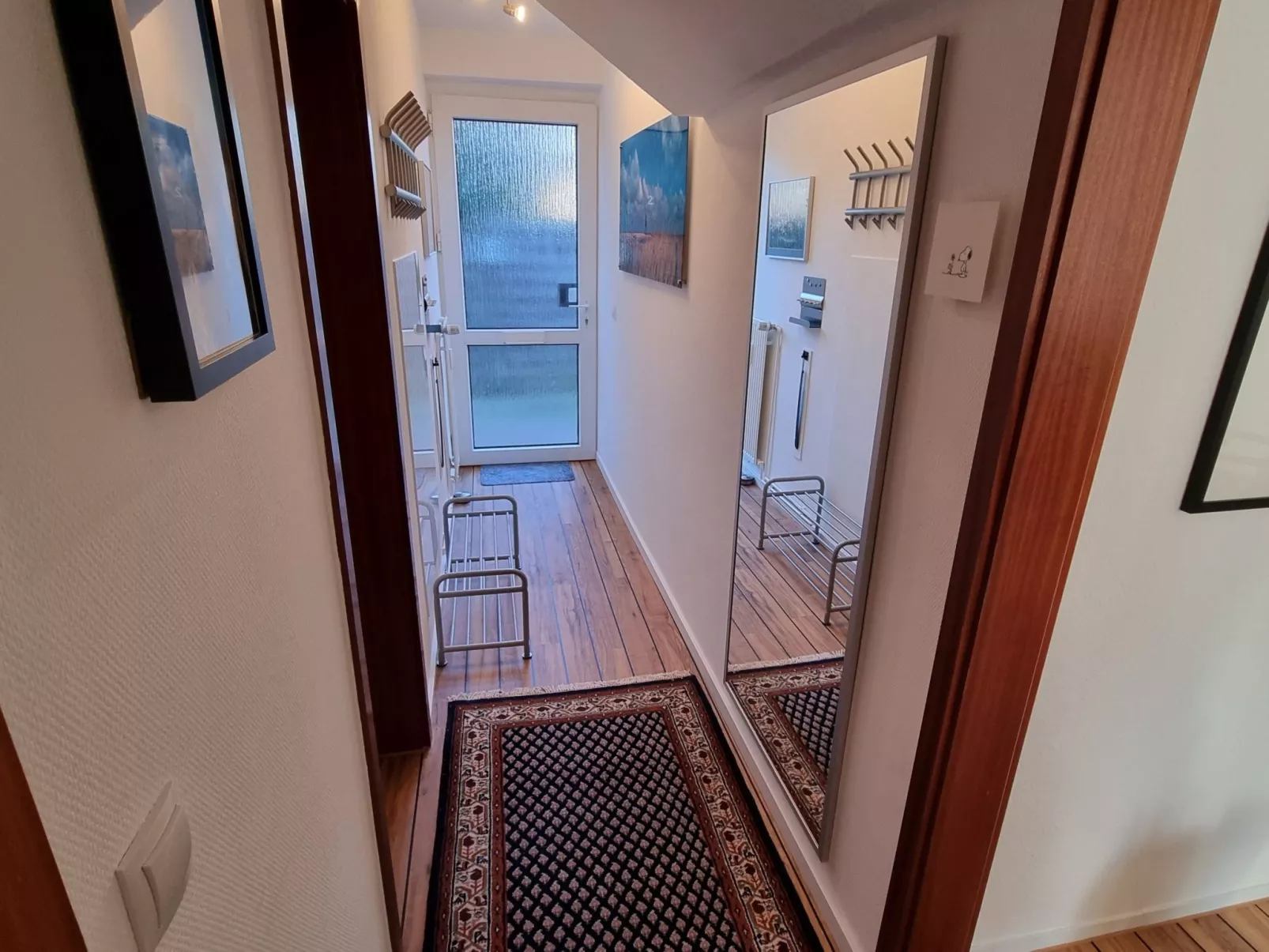 Gemütliche Ferienwohnung für zwei Personen mit sonniger Südterrasse-Binnen