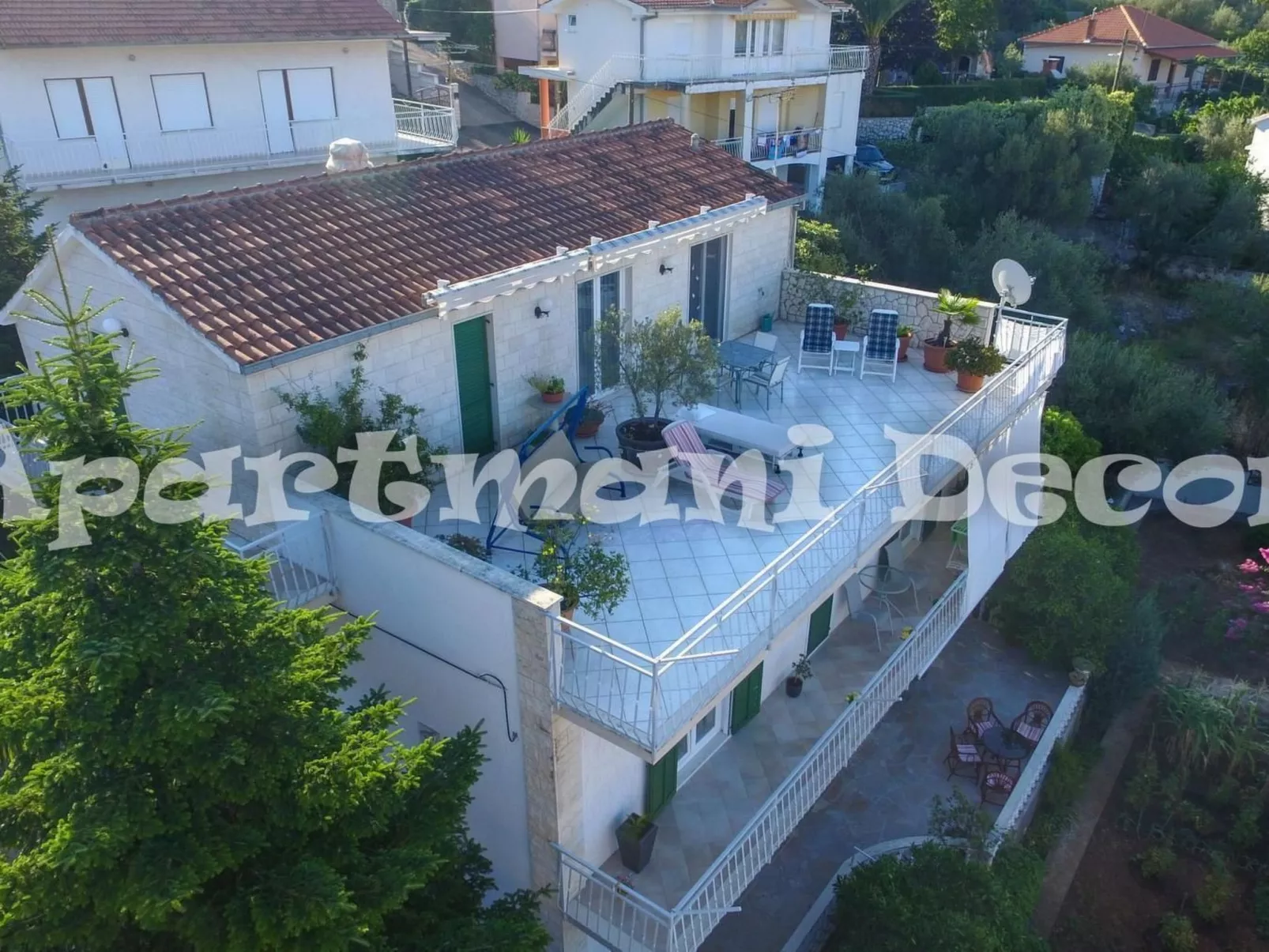 Wohnung "Decor" mit Blick auf das Wasser-Buiten