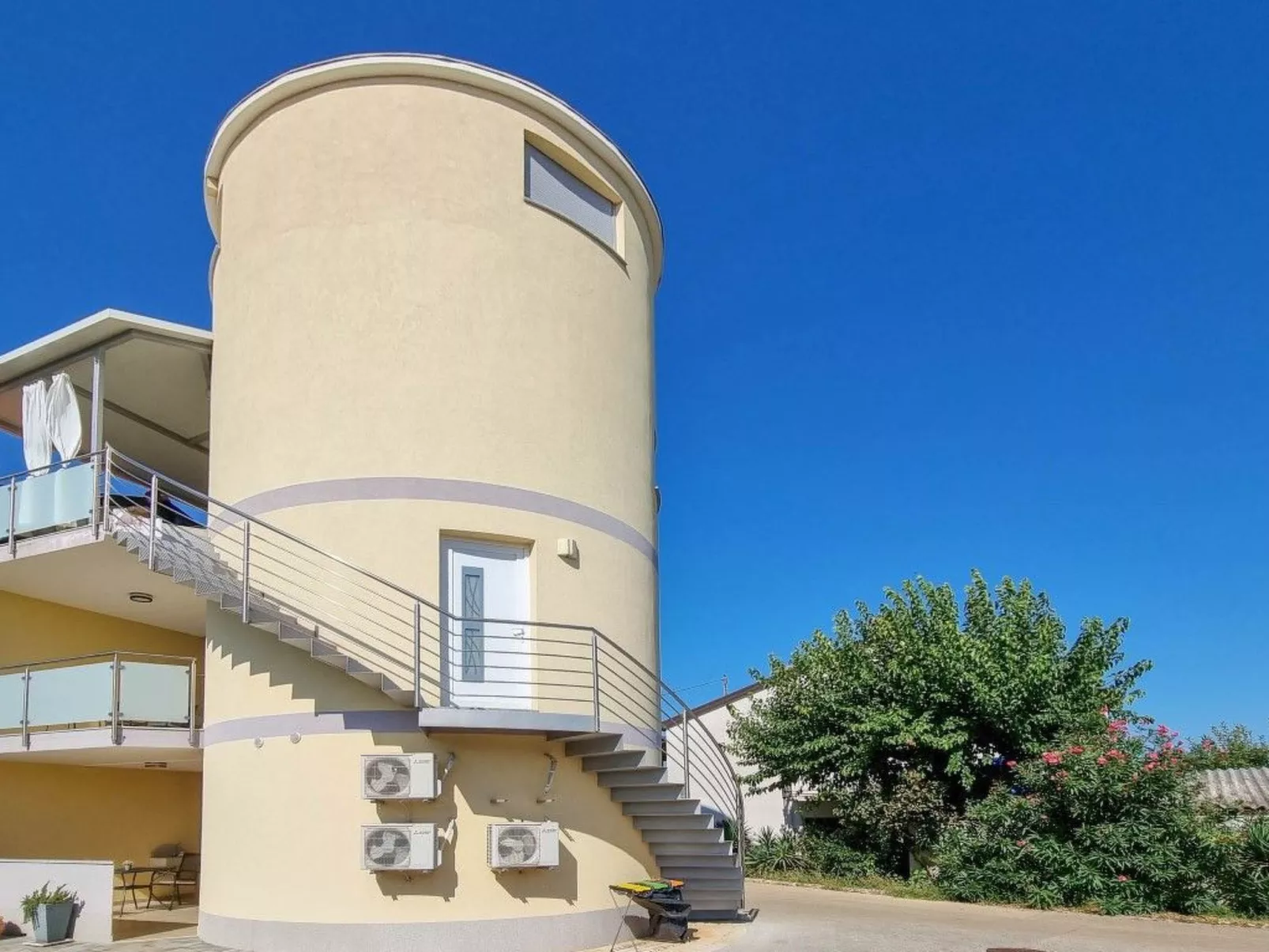 Gemütliches Studioappartement Silos Lavanda-Buiten
