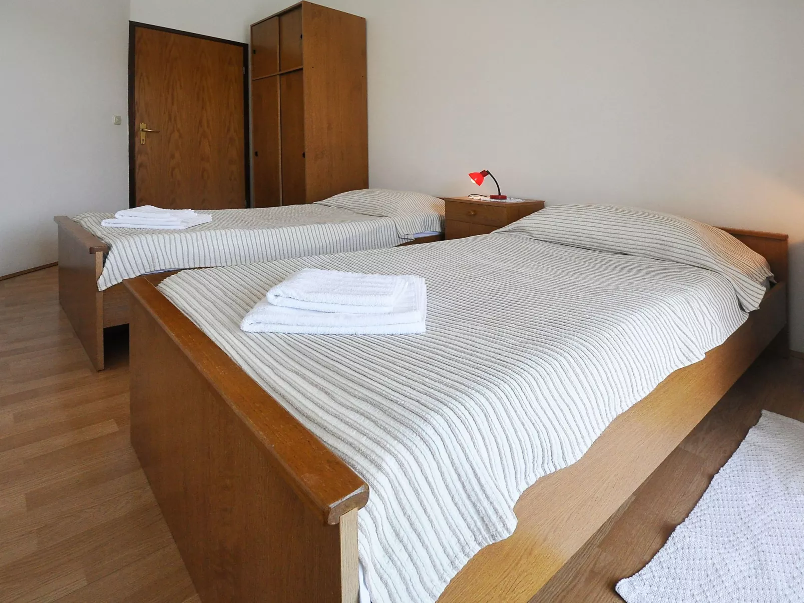 Zwei-Zimmer-Wohnung in der Nähe des Meeres-Binnen