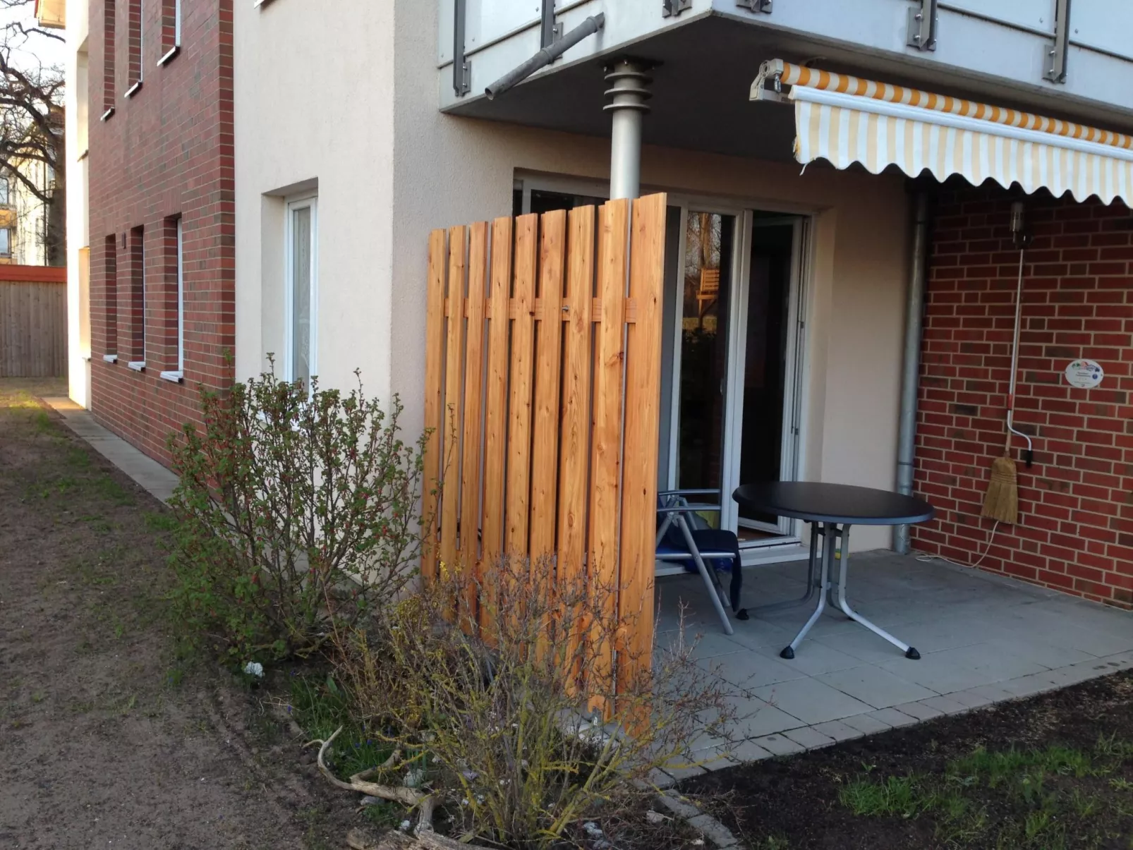 Appartement mit Terrasse-Buiten