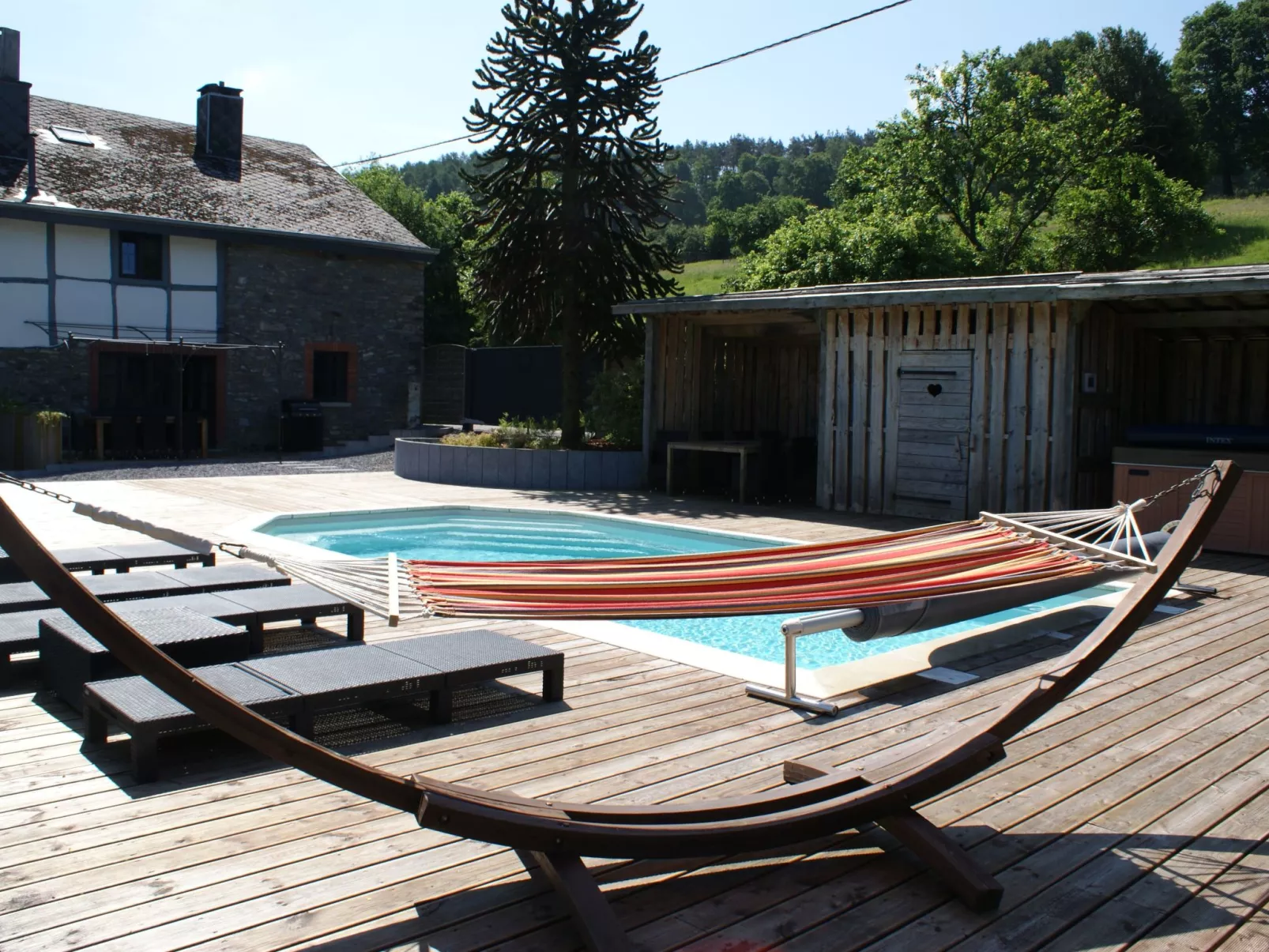 Villa Grand Coo Piscine et Jacuzzi-Binnen