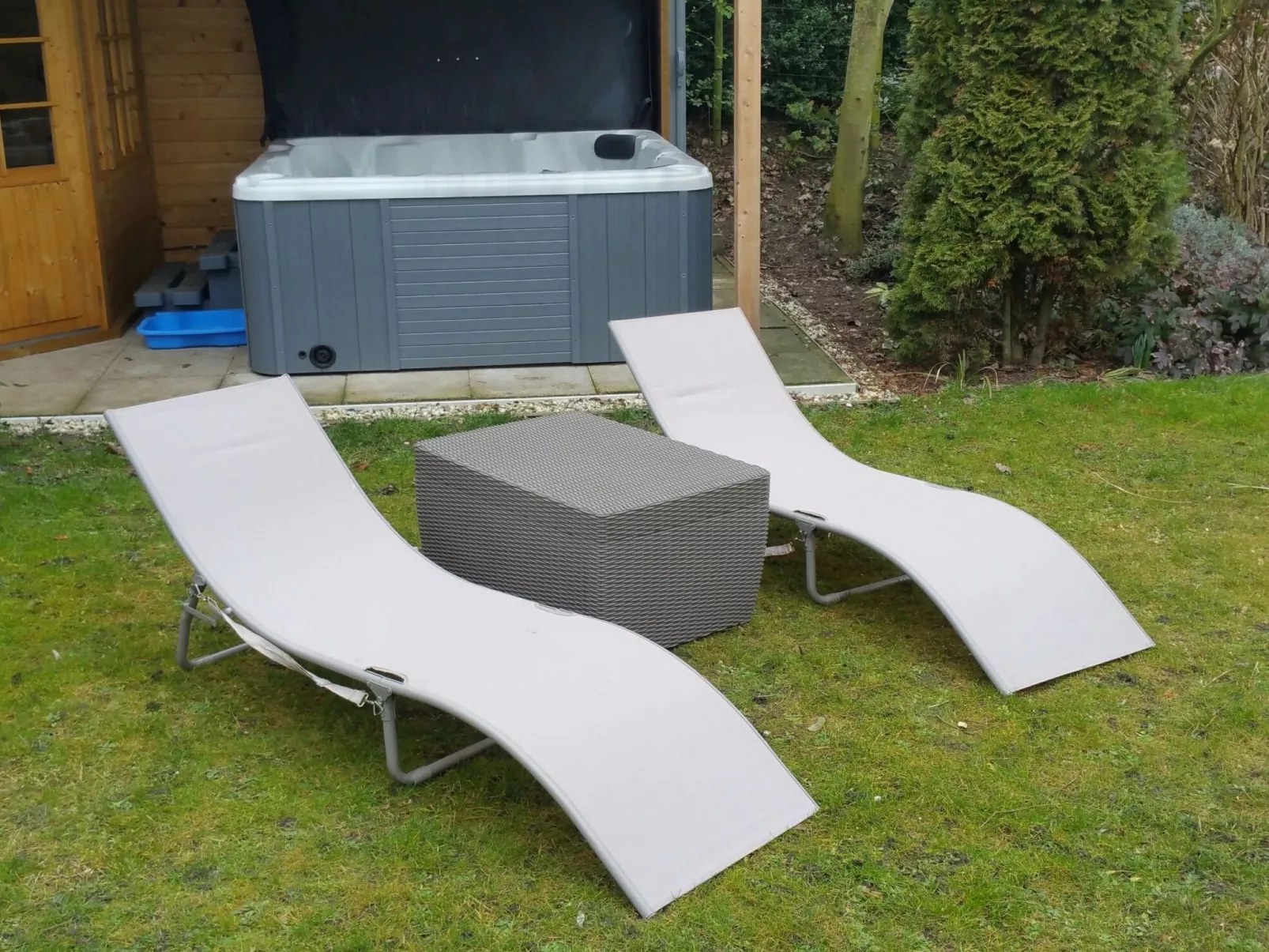 "Ferienhaus mit Jaccuzi"-Buiten