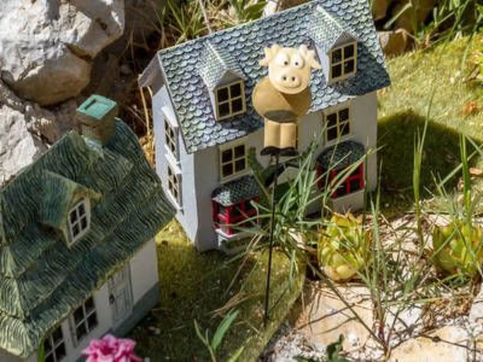 Hütte mit Garten, Grill und Terrasse-Binnen