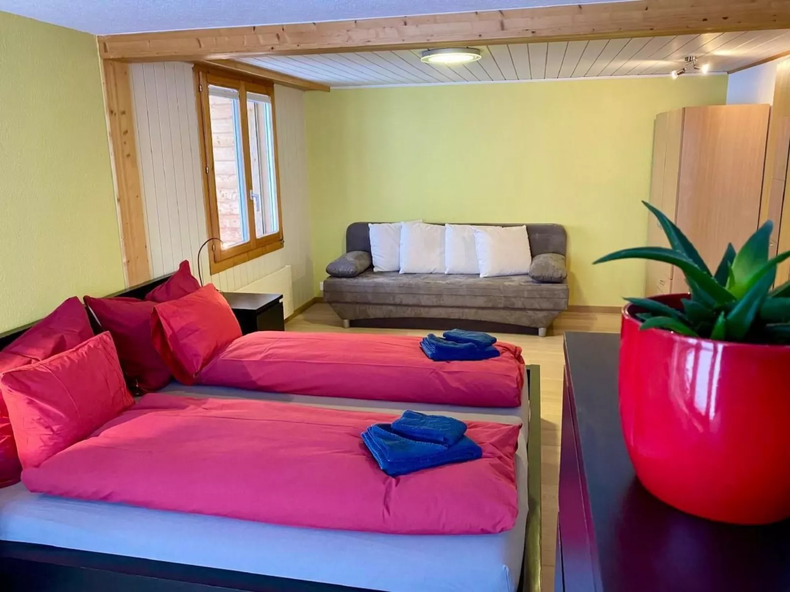 Familien-Apartment Esther's Guesthouse-Image-tags.info