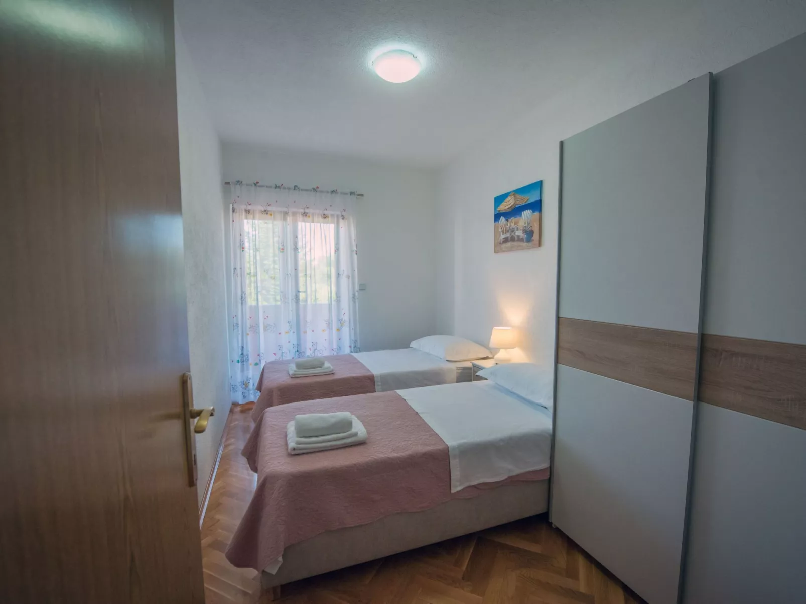 Haus in Grubine mit Außenpool-Binnen