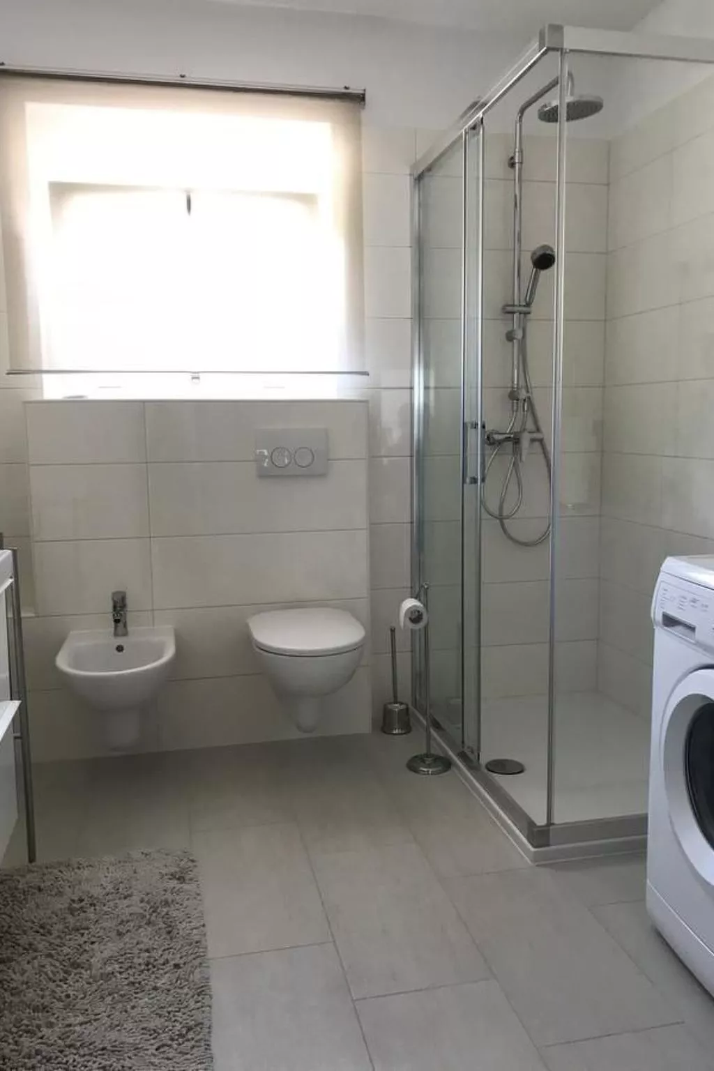 Wohnung mit Terrasse-Binnen