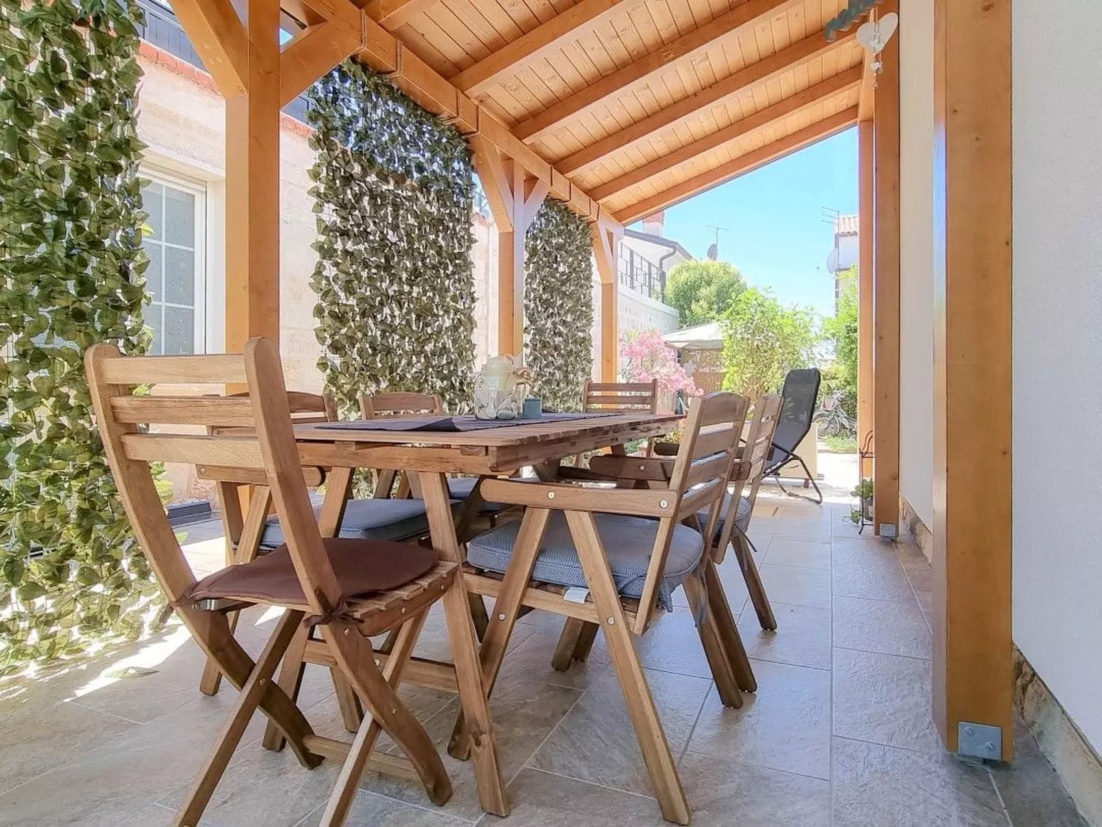 Bosko - Wohnung 250m vom Meer entfernt für 4 Personen-Buiten