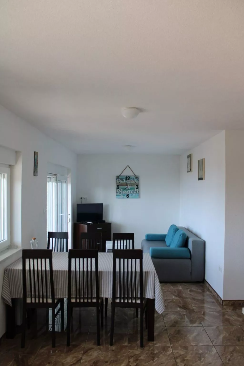 Appartement mit Terrasse, Meerblick, Jacuzzi, Außenpool-Image-tags.info