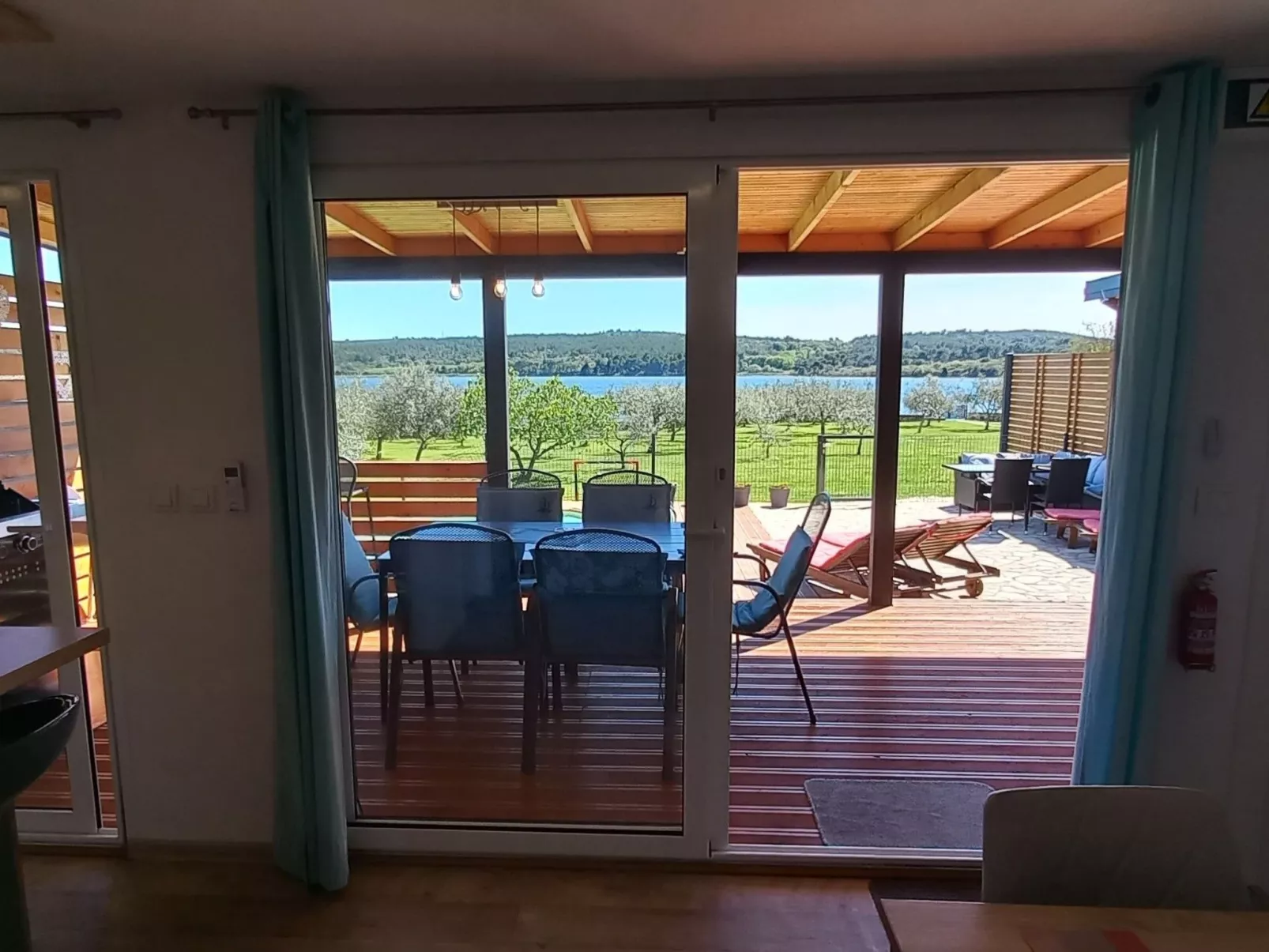 Beach House BET, romantisches Refugium im Olivenhain-Buiten