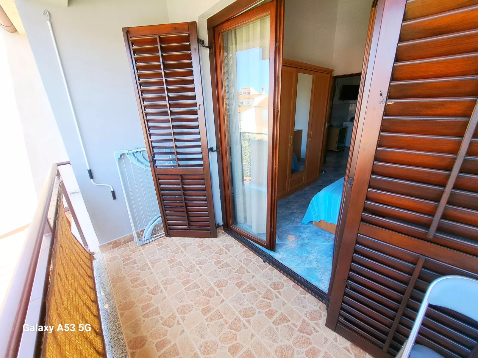 "Blue", Valbandon-Image-tags.info