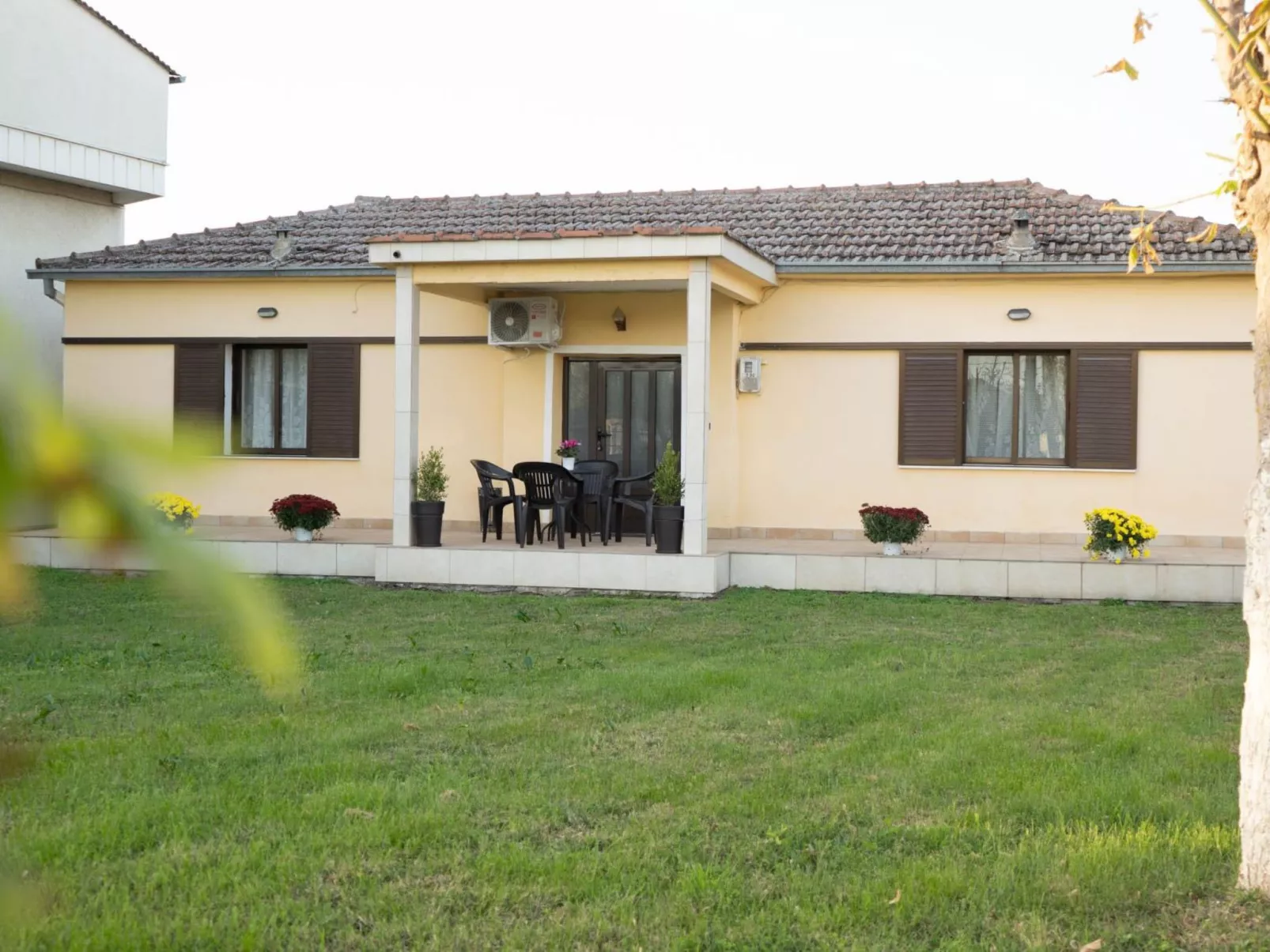 Unknown Accommodation-Image-tags.info